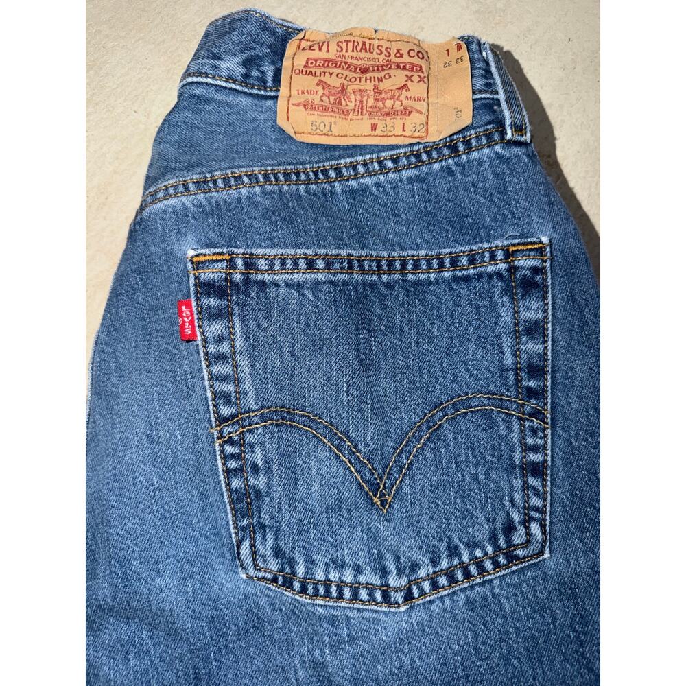 Levi’s Strauss men’s vintage 501 butterfly blue jeans - Picture 12 of 16
